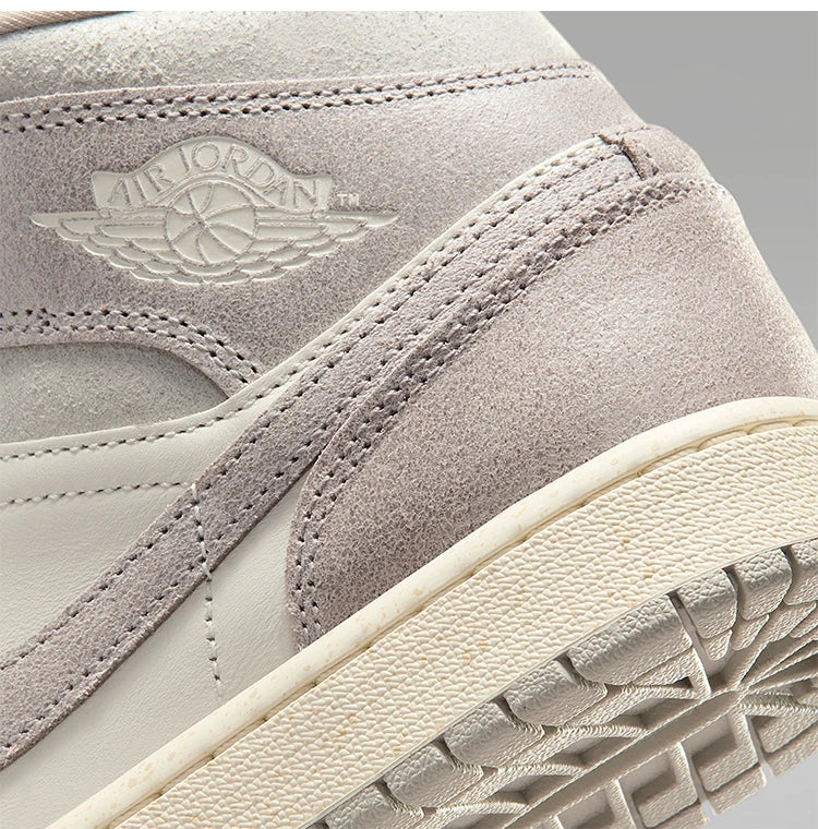 Nike Authentic JORDAN Women's High-Top Lace-Up Wear-Resistant Sports Basketball Shoes IB7010-001