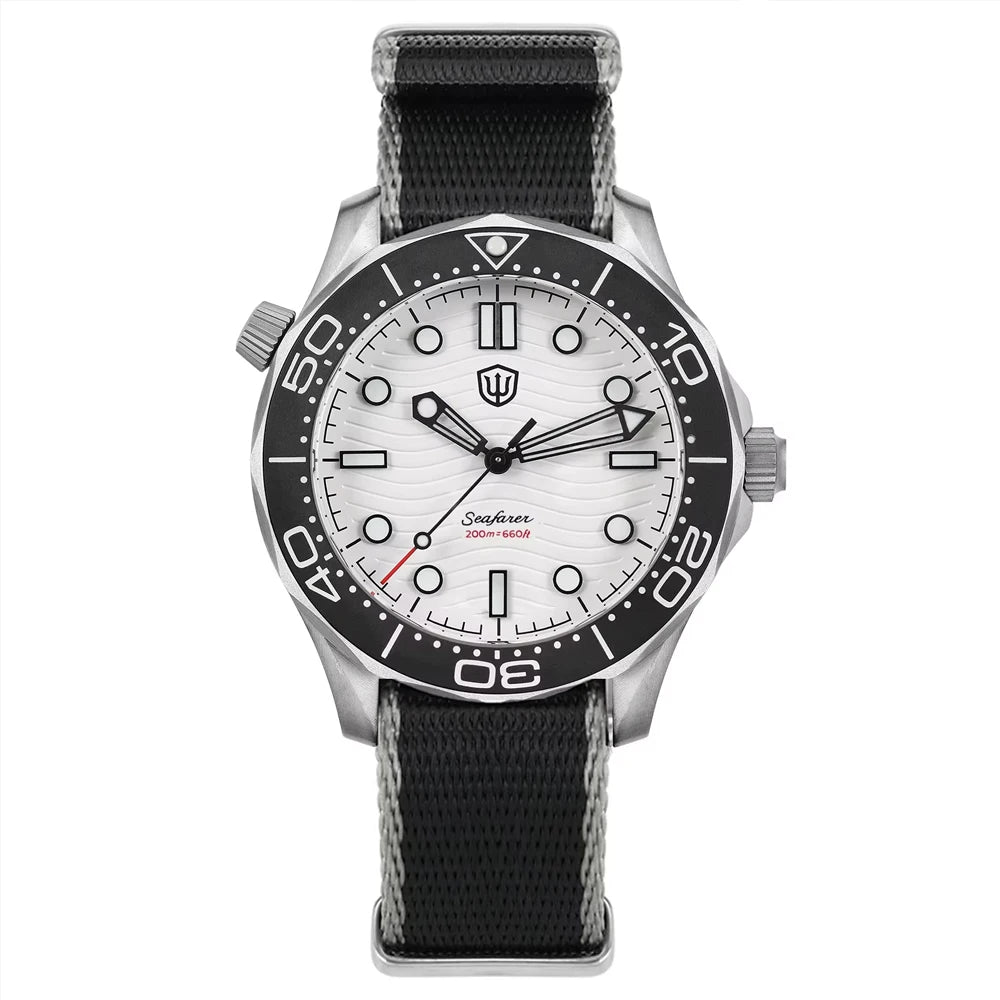Watchdives WD007Q Diver Watch VH31 Sweep Second Quartz Movement Luminous Domed Sapphire Crystal Watches 42mm Titanium Watches