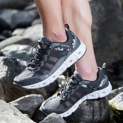 Zapatillas de malla transpirable para hombre, ligeras y cómodas, zapatillas deportivas de moda, con cordones, zapatos casuales, zapatos planos, zapatillas para hombre