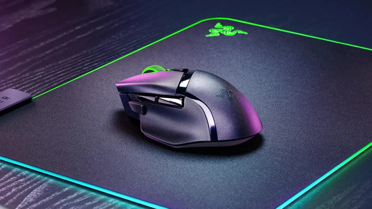 Mouse de gaming wireless personalizabil Original Razer Basilisk V3 X HyperSpeed, senzor optic 18K, Chroma RGB, 9 comenzi programabile
