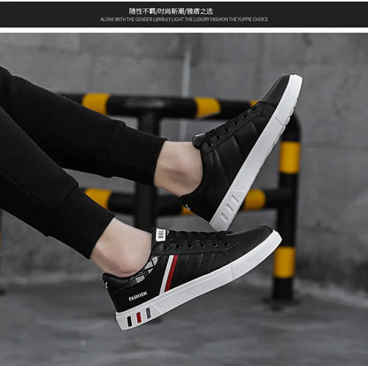 Zapatillas informales para hombre, zapatillas de skate, zapatillas planas de PU, zapatillas para estudiantes, zapatillas para actividades al aire libre, zapatillas urbanas, zapatillas con cordones para caminar, tallas grandes 48