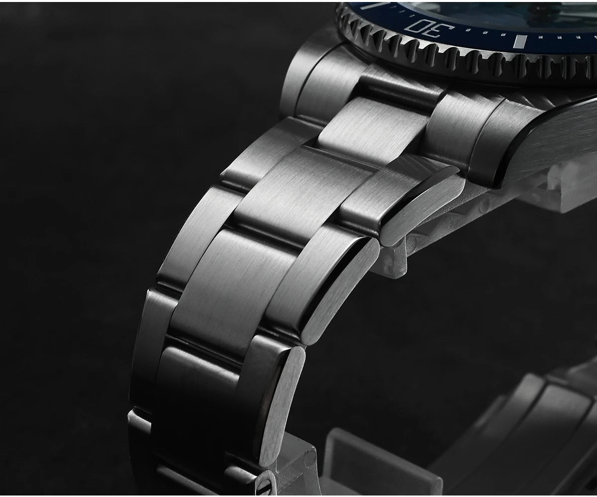 San Martin 2026 Men Diver Watch 38mm Wave Texture Dial Miyota 90S5 Automatic Mechanical Luxury Wristwatch Waterproof 200m SN0126