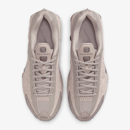 Оригинални дамски ниски маратонки за бягане с омекотяване Nike Shox R4 HV0934-001