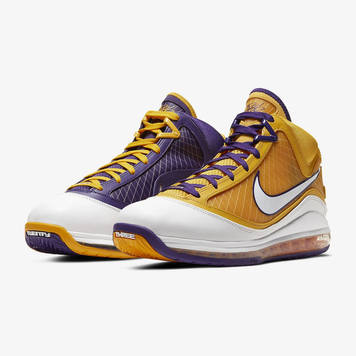 Nike Authentic Lebron 7 LBJ7 James herrbasketskor för spel på plan CW2300-500