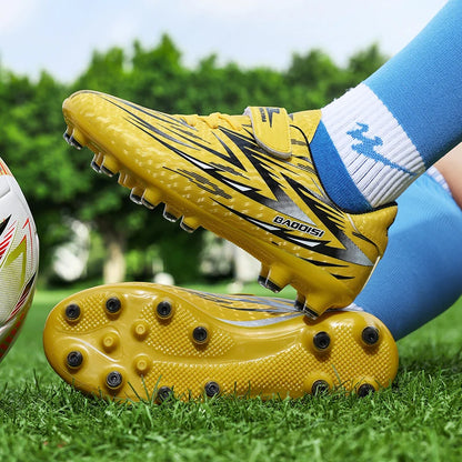 Nouvelles chaussures de football pour enfants, crampons antidérapants pour terrain de football, chaussures de football pour enfants, bottes de football d'intérieur, baskets professionnelles rapides, pointures 28-39.
