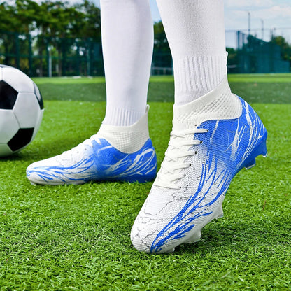 Nouvelles chaussures de football pour hommes, très vendues, chaussures de football à tige haute, crampons de futsal pour terrain en herbe, baskets d'intérieur de haute qualité, antidérapantes pour l'extérieur.