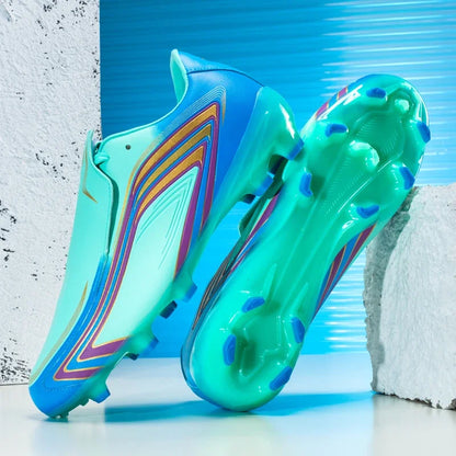Nouvelles chaussures de football pour hommes, légères, antidérapantes, pour futsal, chaussures de football très vendues, baskets de match, crampons pour terrain intérieur et extérieur, haute qualité