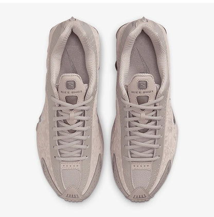 Оригинални дамски ниски маратонки за бягане с омекотяване Nike Shox R4 HV0934-001