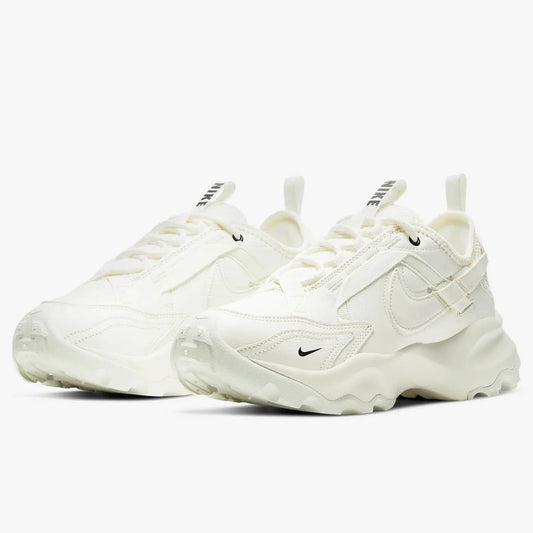 Nike Authentic NIKE TC 7900 Andningsbara fritids- och sportskor för damer DD9682-100