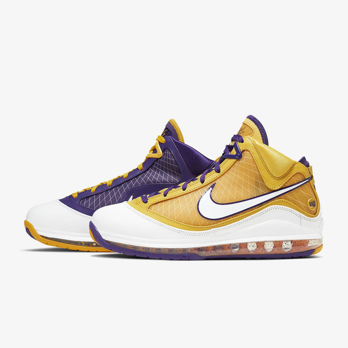 Nike Authentic Lebron 7 LBJ7 James herrbasketskor för spel på plan CW2300-500