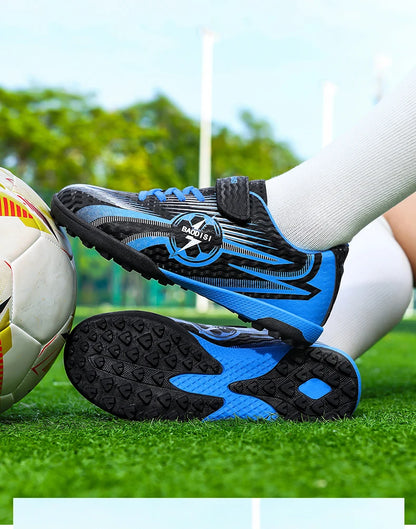 Nouvelles chaussures de football pour enfants, chaussures de sport pour terrain, chaussures de football pour garçons, chaussures de futsal, chaussures de sport d'intérieur à crampons, chaussures de football originales à c