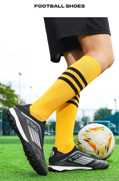 Men Soccer Shoes Training Football Boots Indoor Sneakers TF Long Spikes Match Futsal Ultralight Breathable Cleats Drop Shipping