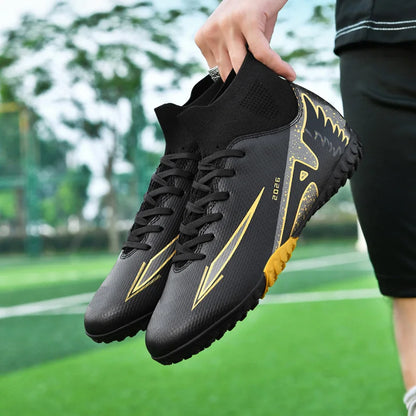 Nouvelles chaussures de football pour hommes, antidérapantes, de haute qualité, ultralégères, pour l'extérieur et l'intérieur, chaussures de sport à haute cheville, futsal antidérapantes