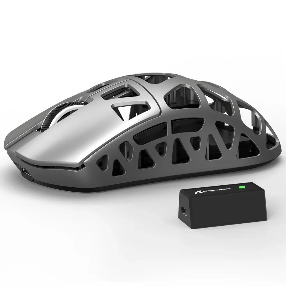 Mysz gamingowa ATTACK SHARK R3 ze stopu magnezu 8K SUPERLIGHT, 8000Hz, 6 regulowanych poziomów DPI do 26000, PAW3395, BT/2.4G, bezprzewodowa/przewodowa
