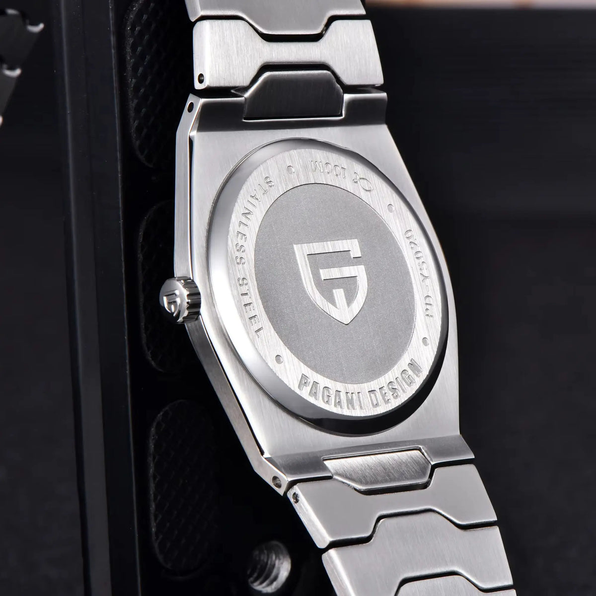 Montre pour homme de luxe PAGANI DESIGN – Édition limitée, verre saphir, cadran rouge, acier inoxydable, étanche – PDYS020
