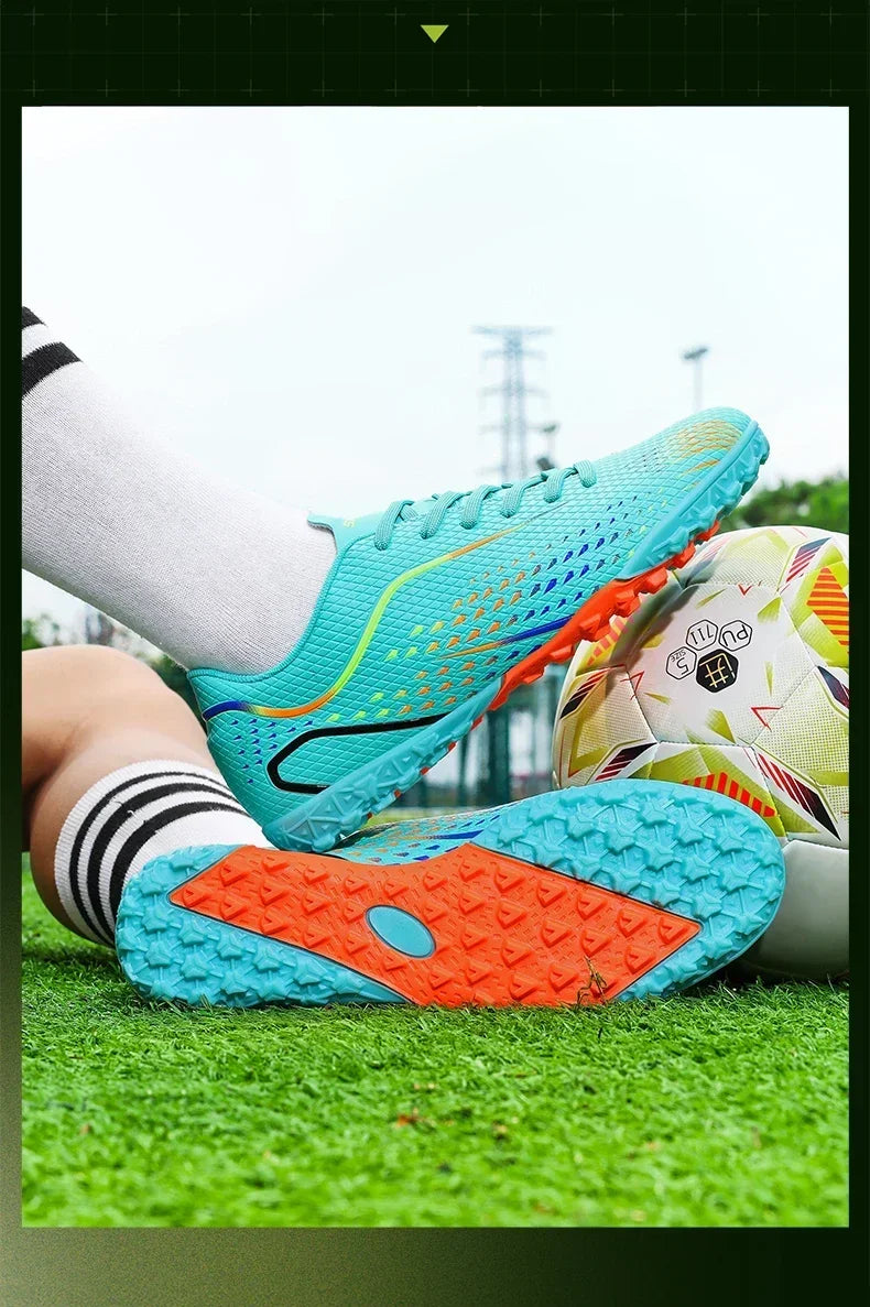 Nouvelles chaussures de football pour hommes, crampons unisexes, chaussures de football professionnelles, vente chaude, chaussures de futsal de haute qualité pour femmes, baskets ultralégères TF/FG