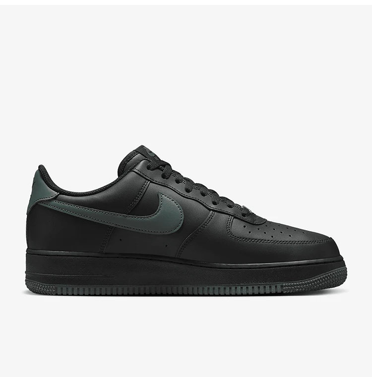 Pánske tenisky Nike Genuine Air Force 1 07 FJ4146-001