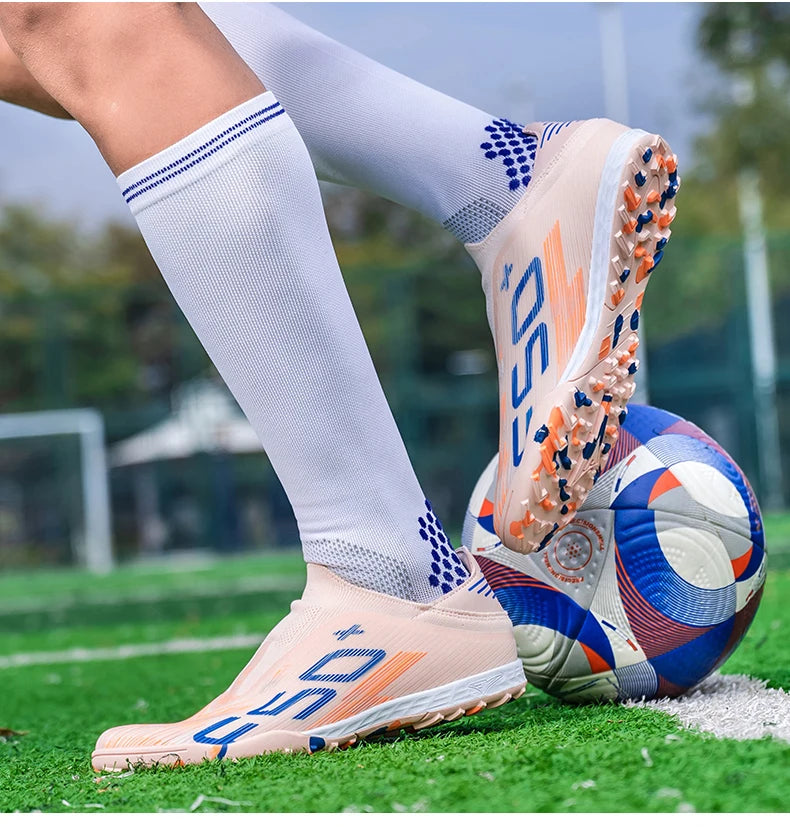 New Men’s Soccer Shoes Grass Football Boots Ultralight Sport Comfortable Indoor Cleats Non-Slip FG Turf Futsal Adult Non-Slip