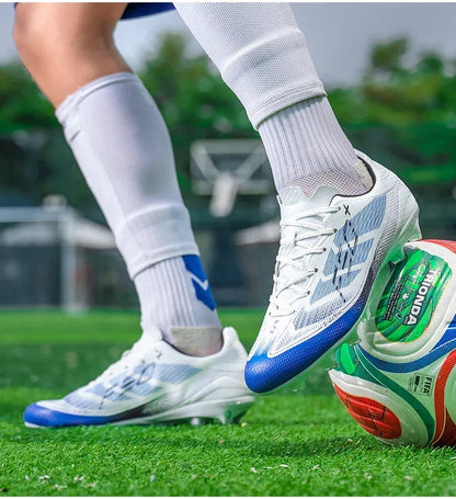 Nouvelles chaussures de football pour hommes, chaussures de sport d'extérieur, chaussures de match professionnelles, baskets antidérapantes, chaussures de football d'entraînement, chaussures ultralégères unisexes