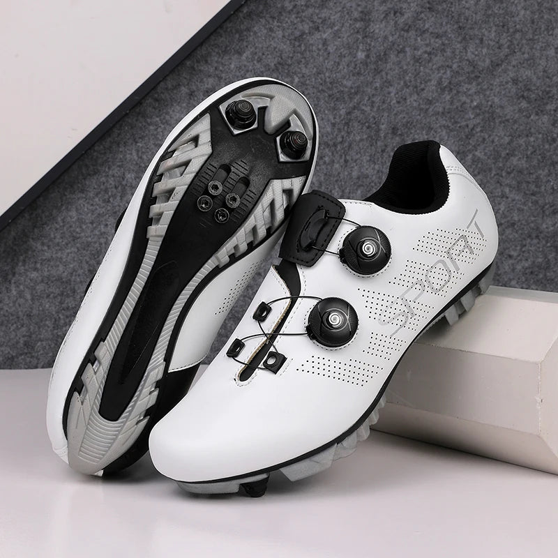 Ténis de ciclismo, sapatos de MTB respiráveis, sapatos de ciclismo de montanha para homem e mulher, sapatos para trilhos, sapatos desportivos para ciclismo de estrada, sapatos de ciclismo com pedais SPD
