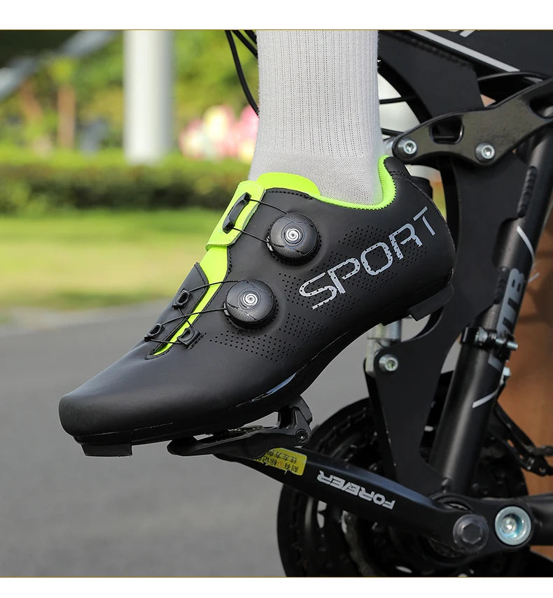 Ténis de ciclismo, sapatos de MTB respiráveis, sapatos de ciclismo de montanha para homem e mulher, sapatos para trilhos, sapatos desportivos para ciclismo de estrada, sapatos de ciclismo com pedais SPD