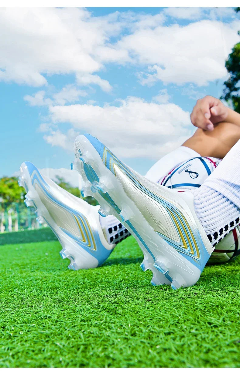 Nouvelles chaussures de football pour hommes TF/FG, modèle professionnel unisexe, très populaires, chaussures de futsal ultra-légères, chaussures de football de haute qualité, chaussures de sport pour femmes.