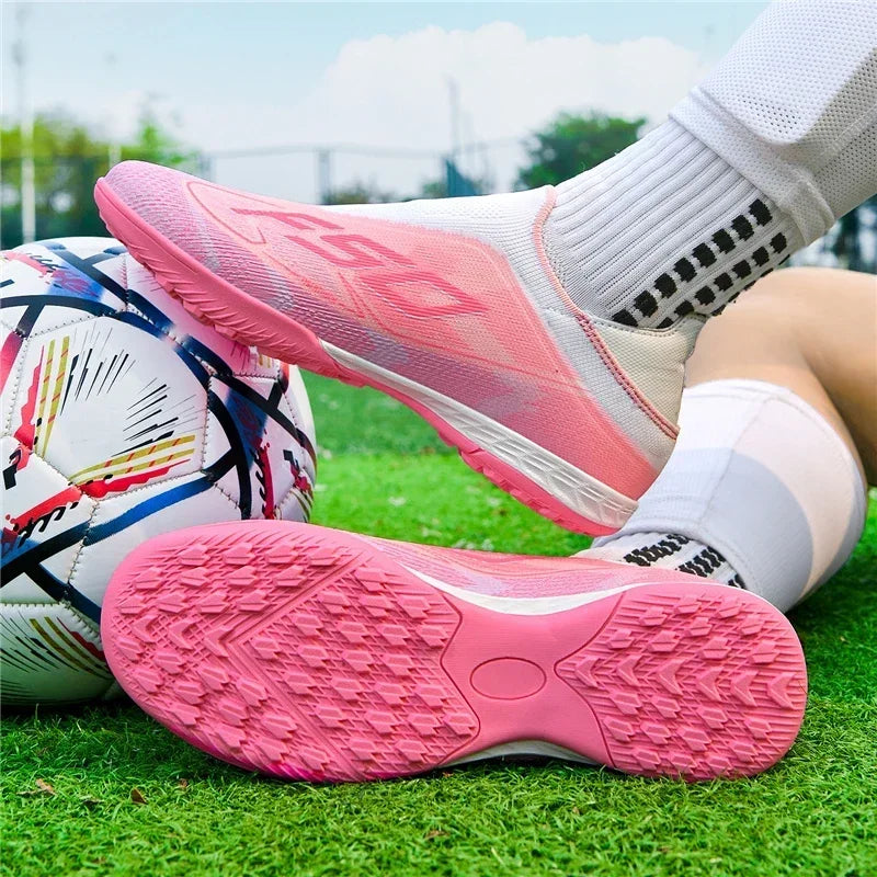 Nouvelles chaussures de football pour hommes, chaussures de futsal antidérapantes pour matchs en extérieur, chaussures de soccer ultralégères, chaussures de sport de haute qualité, chaussures à cheville haute et respira