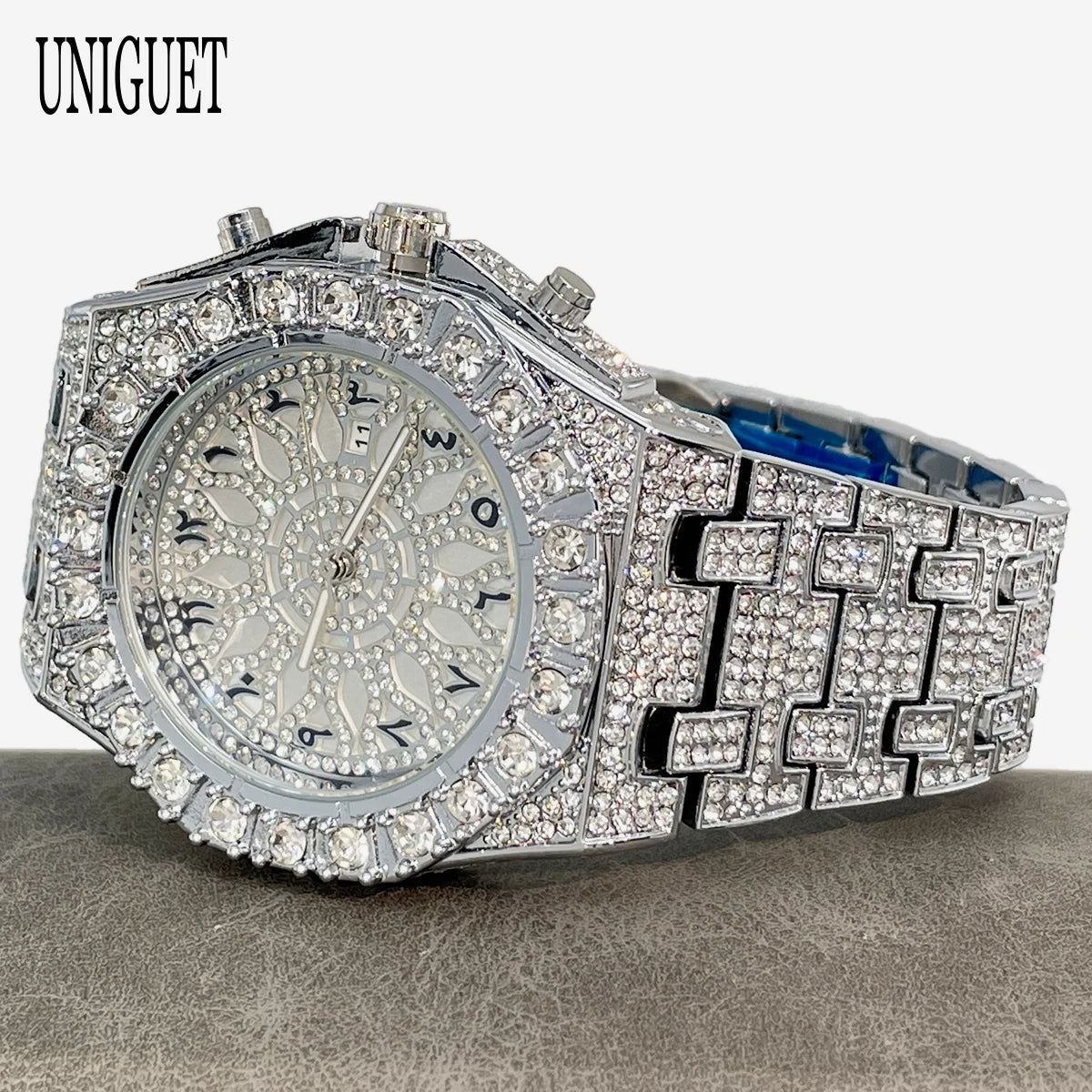 UNIGUET Hip Hop Wristwatch For Men Luxury lce Out Full Diamond Watches Fashion Green Watch Waterproof Clock Man 2026 Hot Sale