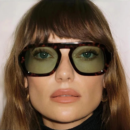Retro Pilot Square Sunglasses Lady Fashion Simple Ins Black Tea Sun Glasses for Women Men Trending Outdoor Casual Shades UV400
