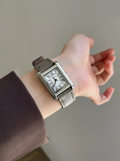 Luxury Square Small Watch Retro Womens Girls Quartz Watches Tiny Female Watch for Women Dresses Lady Fashion Gift for Girlfriend