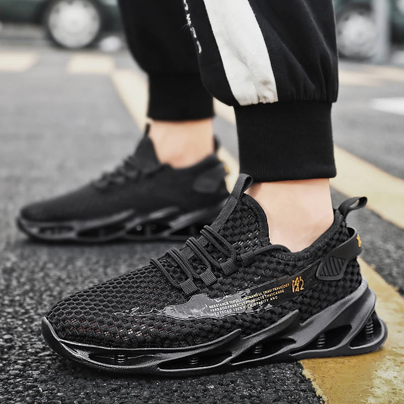 2025 New Summer Sneakers Men Mesh Breathable Running Tennis Shoes Outdoor Sports Tenis Masculino White Casual Walking Shoes Size