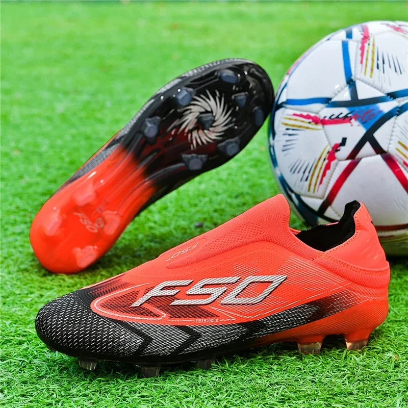 Nouvelles chaussures de football pour hommes, chaussures de sport, chaussures de soccer, haute qualité, ultralégères, haute tige, respirantes, futsal, antidérapantes, pour match en extérieur