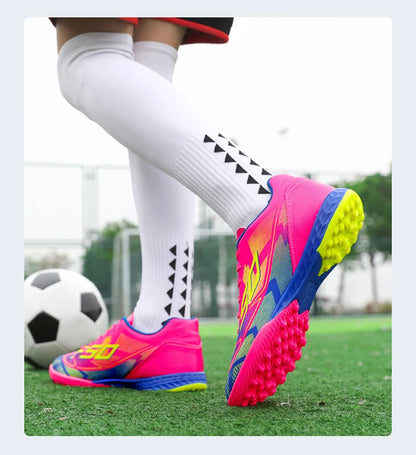 New Men Soccer Shoes Unisex Sneakers Hot Sale Football Boots Professional High-quality Futsal Ultralight Women TF/FG Cleats