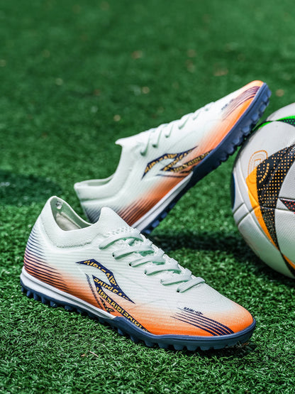 Chaussures de football pour hommes adultes, modèle TF, à tiges hautes, avec empeigne souple en PU, semelles antidérapantes et crampons, idéales pour les matchs et l'entraînement sur gazon synthétique.