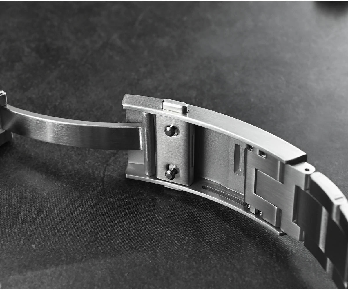 San Martin 2026 Men Diver Watch 38mm Wave Texture Dial Miyota 90S5 Automatic Mechanical Luxury Wristwatch Waterproof 200m SN0126