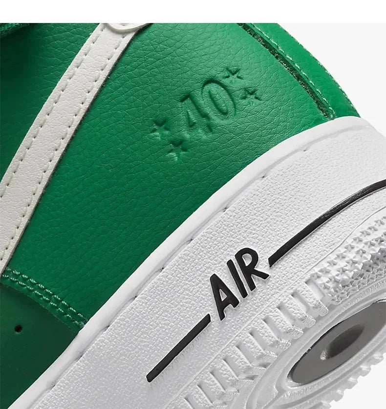 Originální dámské vysoké volnočasové tenisky Nike Air Force 1 DQ7584-300