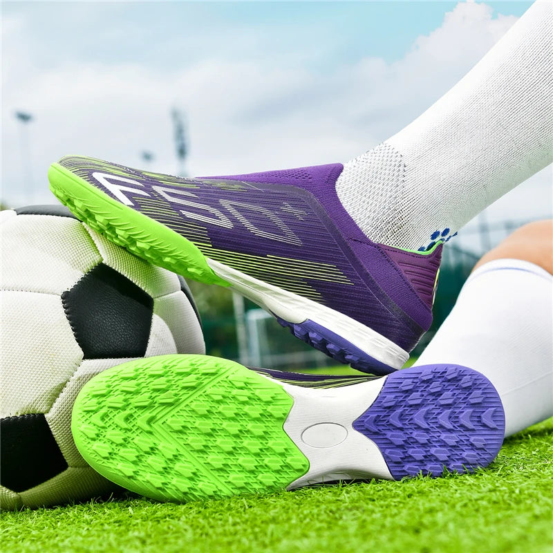 New Men's Football Boots Futsal Non-Slip Turf Comfortable Ultralight FG Grass Cleats Soccer Shoes Sport Indoor Adult Non-Slip