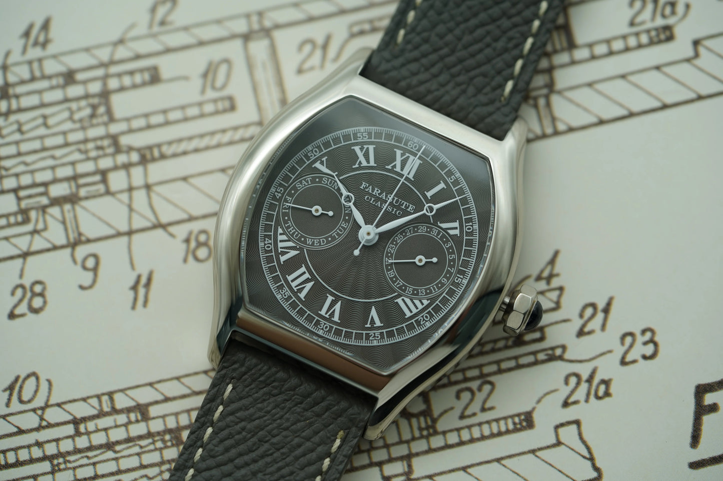 FARASUTE 36mm Luxury Retro Men Quartz Watch VH64 Movement Stainless Steel Sports Fashion Sapphire Glass Waterproof Watch Relogio