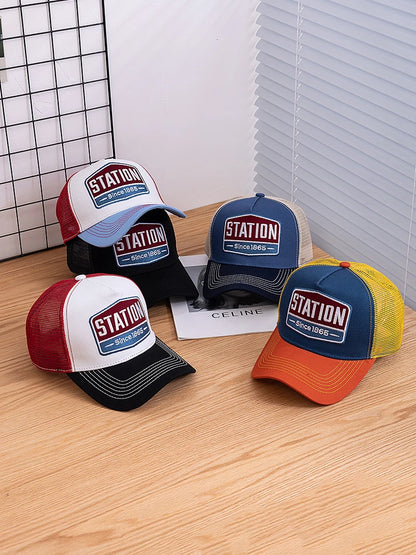 Unisex Baseball Cap Classic STATION Letter Pattern Mesh Cap Men And Women Breathable Streetwear Summer Trucker Hat