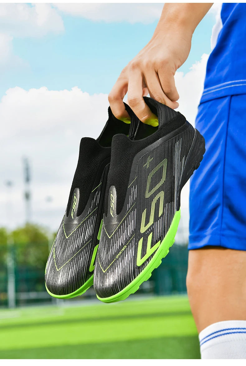 New Men's Football Boots Futsal Non-Slip Turf Comfortable Ultralight FG Grass Cleats Soccer Shoes Sport Indoor Adult Non-Slip