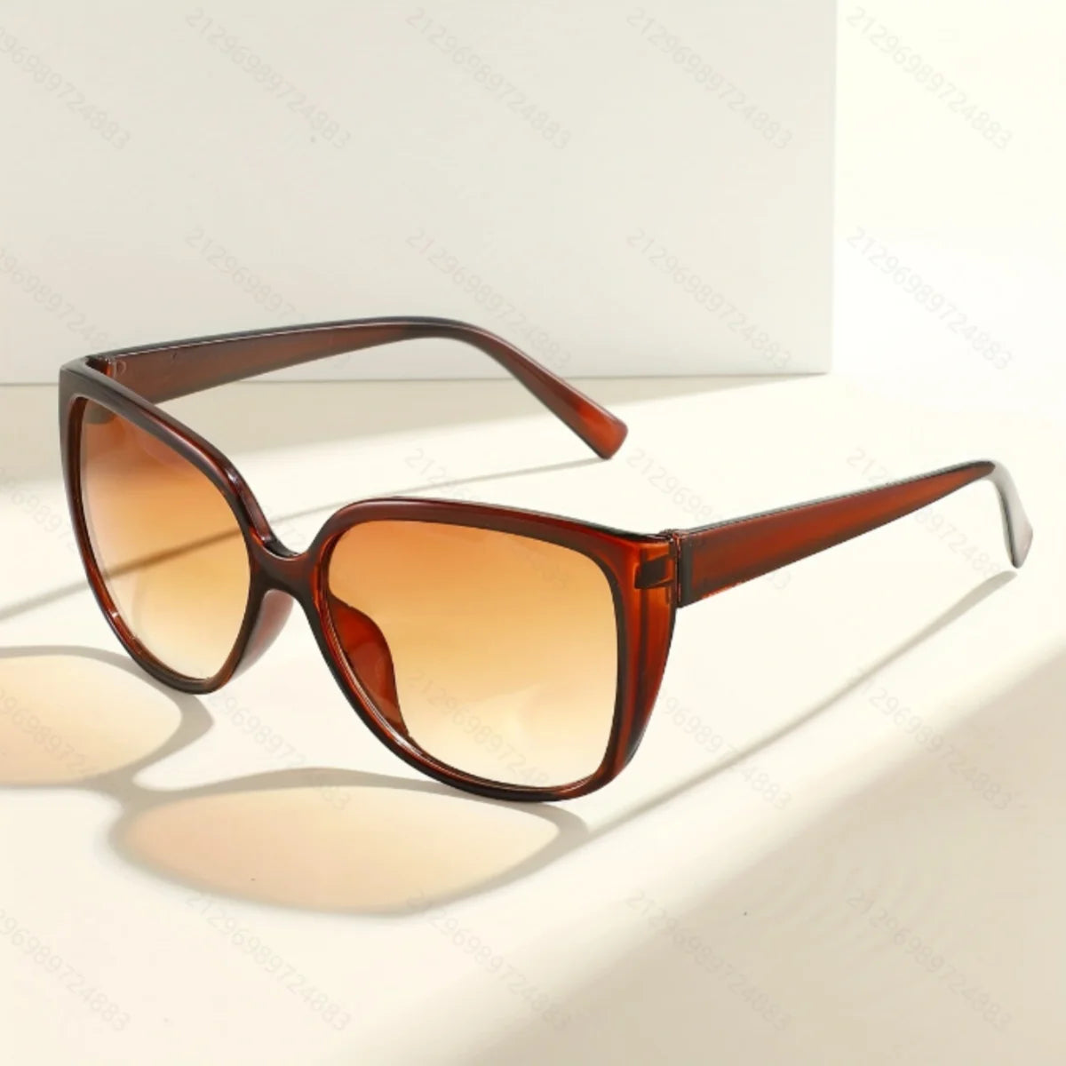 1pc European and American retro men's and women's fashionable sunglasses trend versatile summer sun shading and UV protection fr