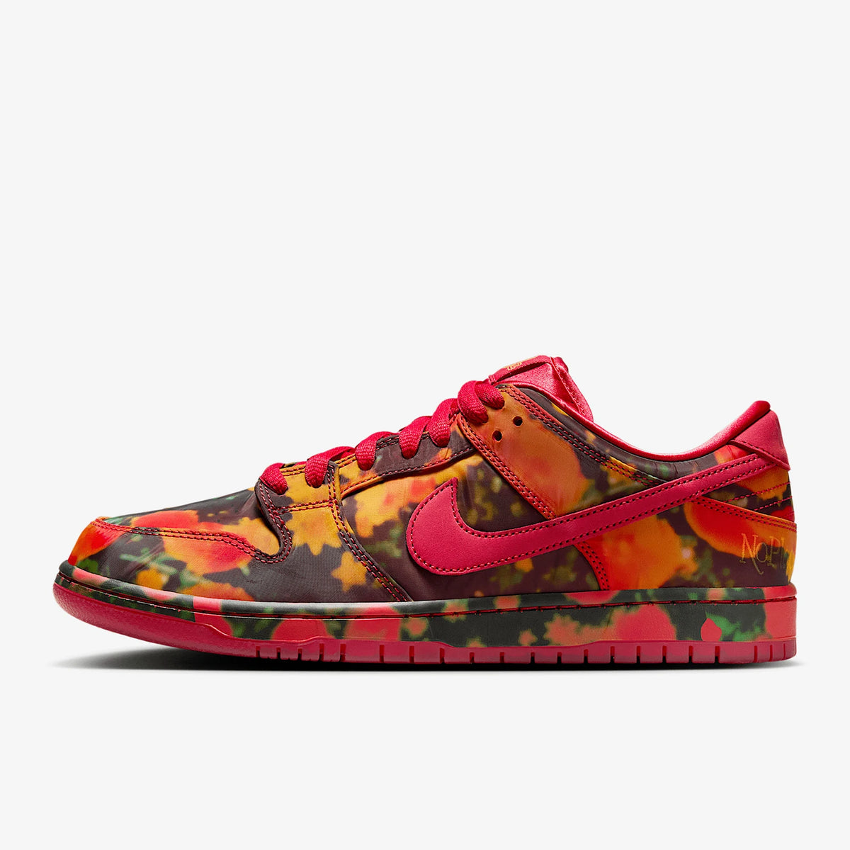 Nike – nowa kolekcja modnych torebek sportowych z sztucznego futra dla dzieci, model FZ1329-113