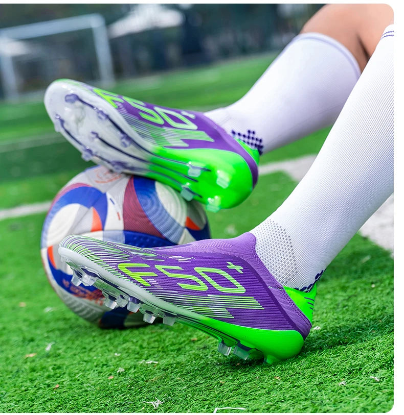 New Men’s Soccer Shoes Grass Football Boots Ultralight Sport Comfortable Indoor Cleats Non-Slip FG Turf Futsal Adult Non-Slip