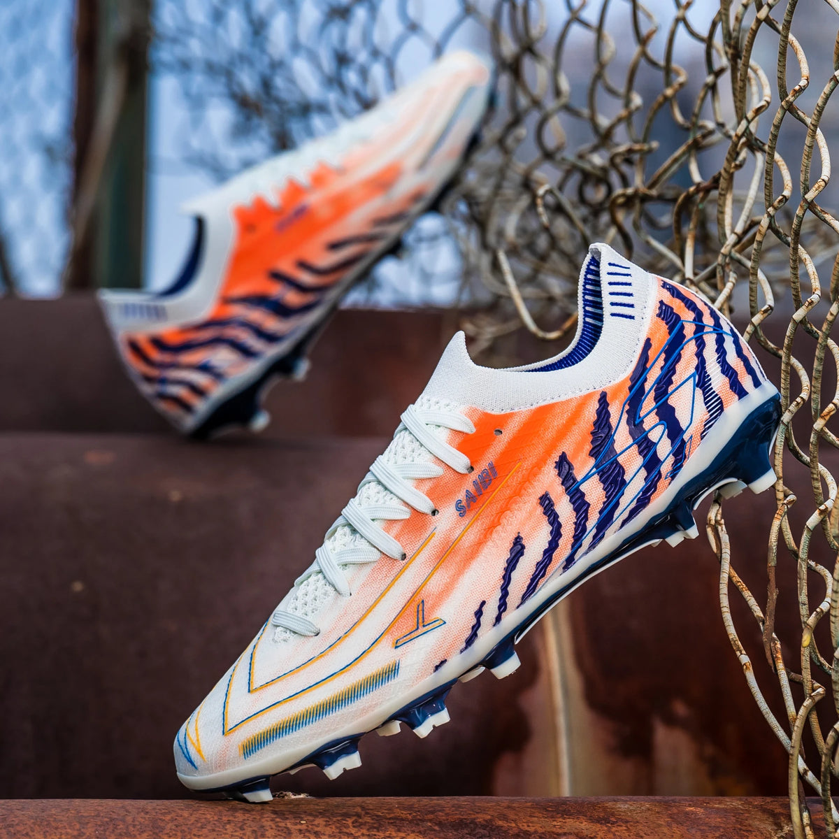Chaussures de football unisexes pour hommes, modèle AG FG, avec tige en polyuréthane résistant et crampons en caoutchouc robustes, idéales pour les matchs de football en extérieur, sur gazon et pour les activités sporti