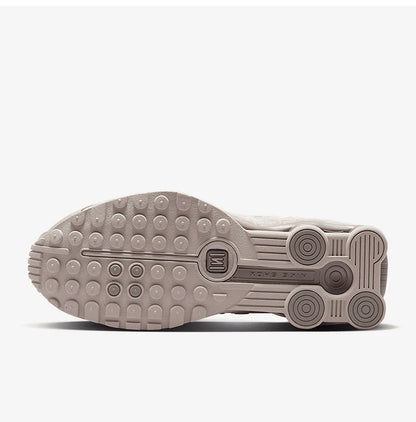 Оригинални дамски ниски маратонки за бягане с омекотяване Nike Shox R4 HV0934-001