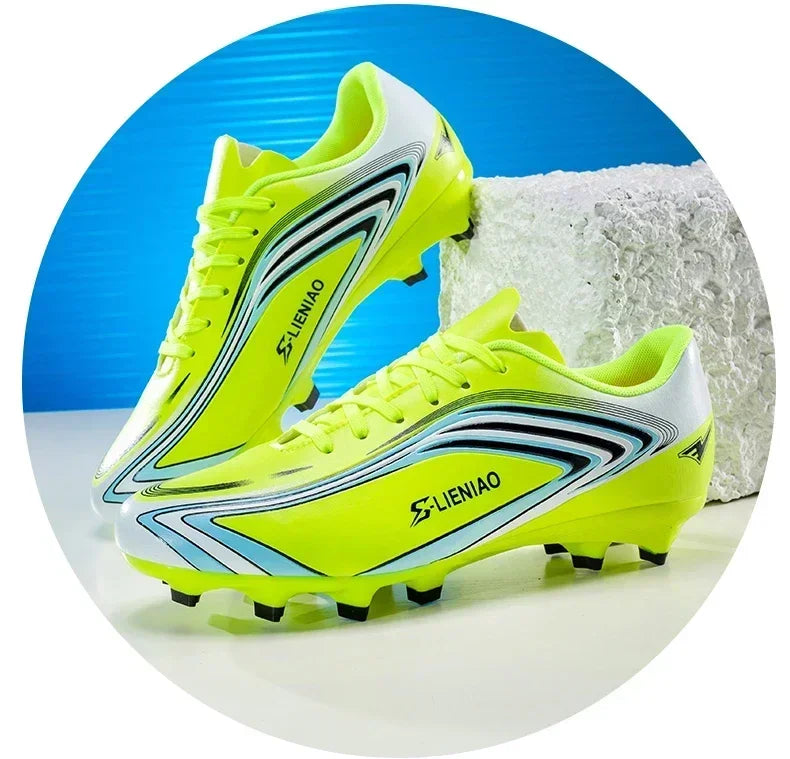 Nouvelles chaussures de football pour hommes, crampons de futsal, chaussures de soccer, chaussures de match, baskets d'intérieur de haute qualité, best-seller, antidérapantes, pour entraînement et extérieur
