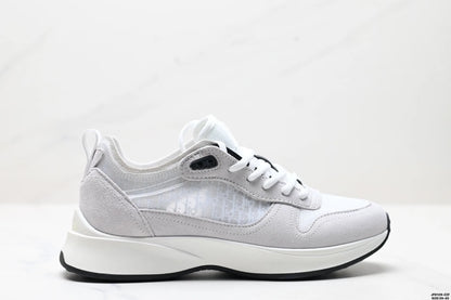 Low-Top Casual Men's Sneakers Fashionable Sport Shoes Comfortable Walking Shoes Men's Footwear Breathable Leather Upper
