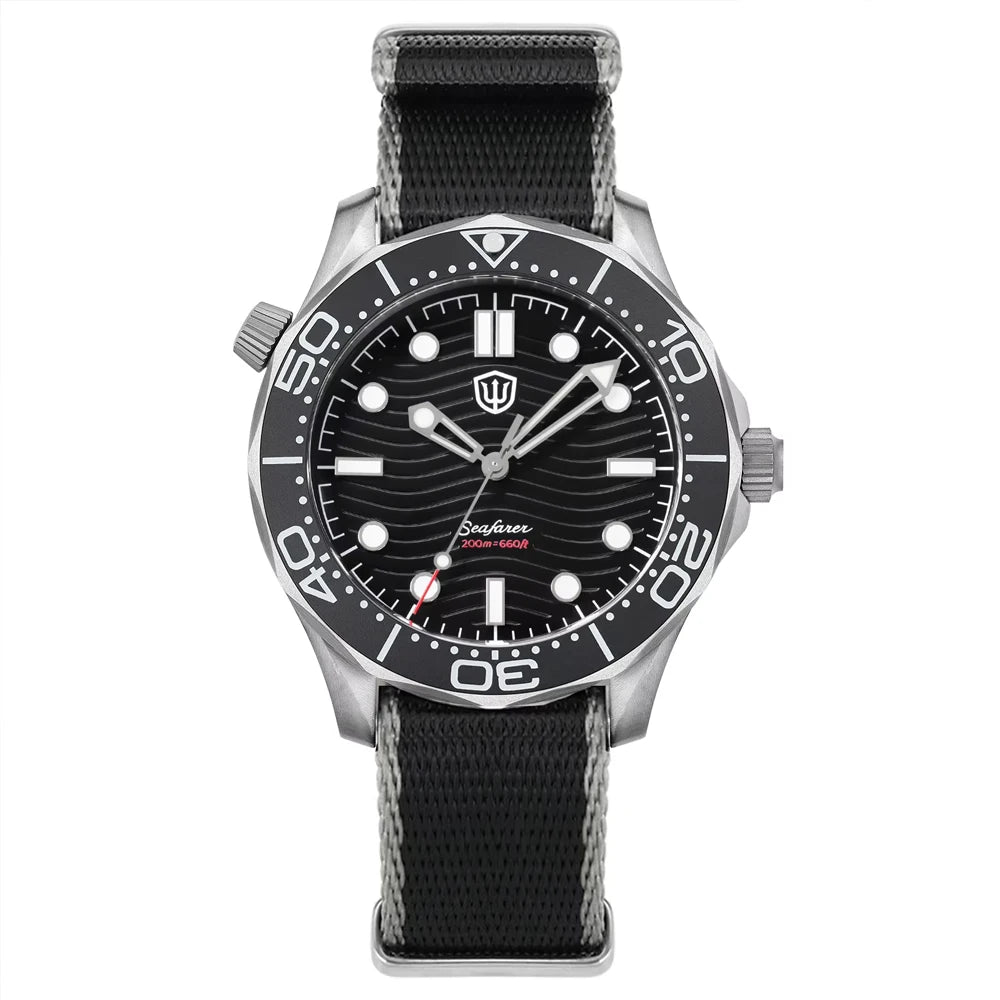 Watchdives WD007Q Diver Watch VH31 Sweep Second Quartz Movement Luminous Domed Sapphire Crystal Watches 42mm Titanium Watches
