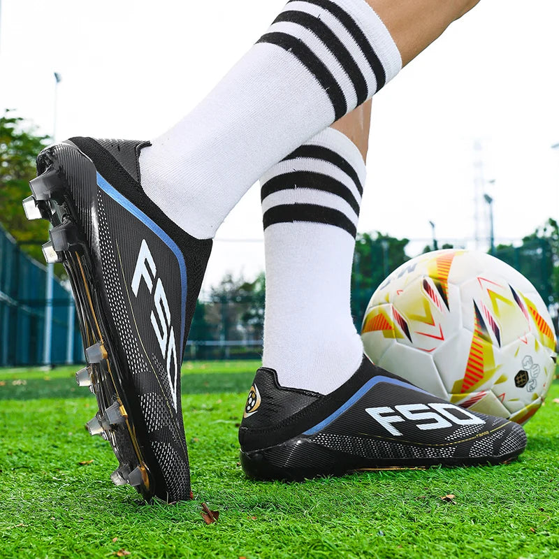 Men Soccer Cleats Professional Football Boots Society Turf Breathable Mesh Youth Soccer Shoes Anti Skid Male Sneakers Chuteira