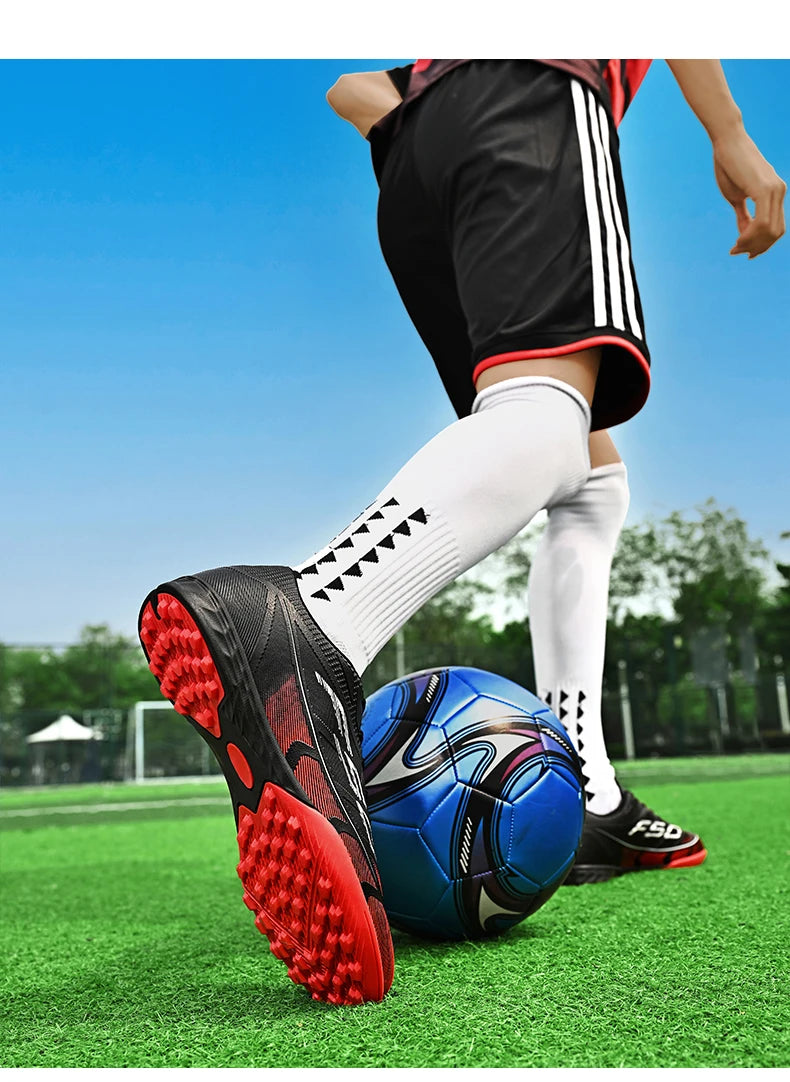 Nouvelles chaussures de football pour hommes, chaussures de futsal à cheville haute, respirantes, antidérapantes, de haute qualité, ultralégères, chaussures de sport, chaussures de match en plein air